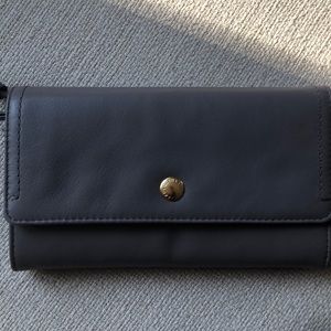 Cole Hahn cross body handbag